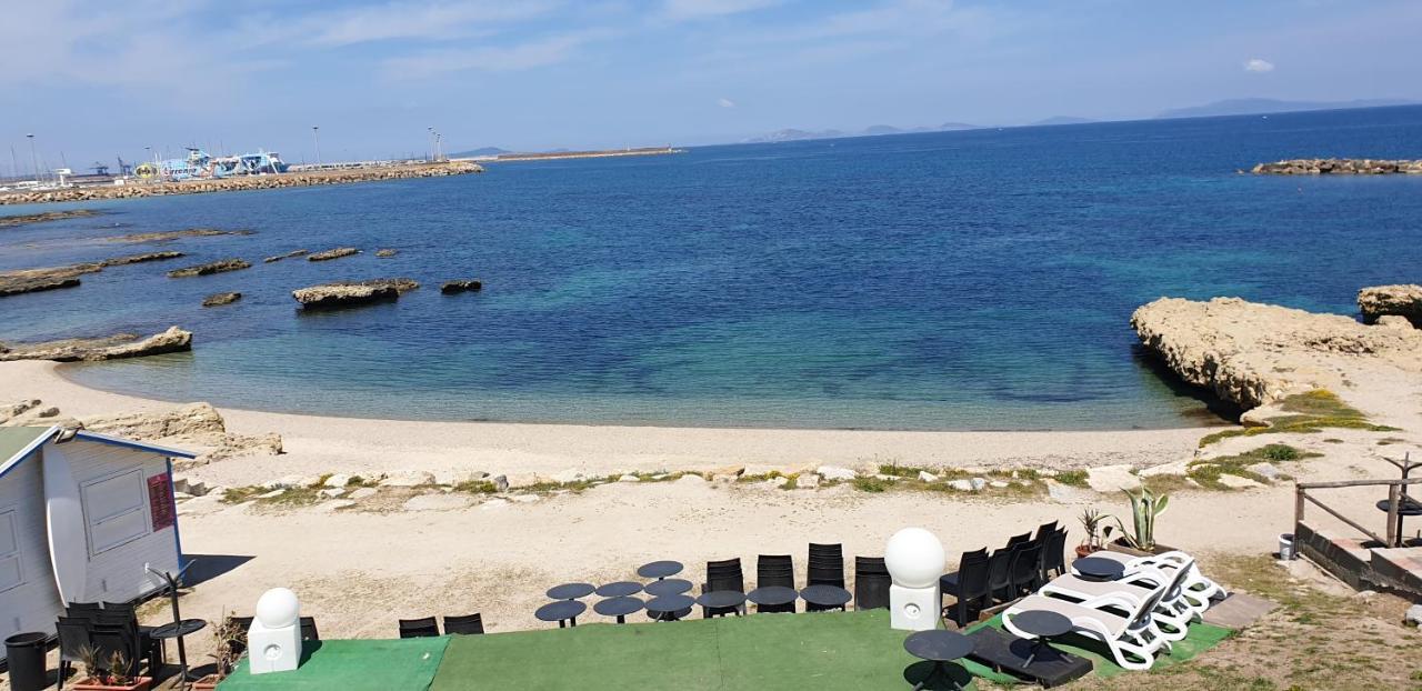 Suite Guesthouse A Pochi Passi Dal Mare Сассари Экстерьер фото