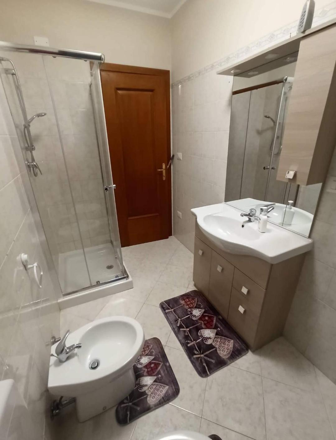 Suite Guesthouse A Pochi Passi Dal Mare Сассари Экстерьер фото