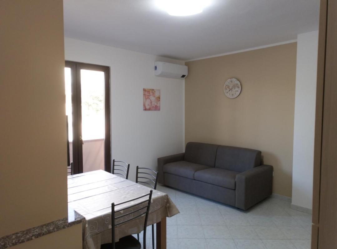Suite Guesthouse A Pochi Passi Dal Mare Сассари Экстерьер фото