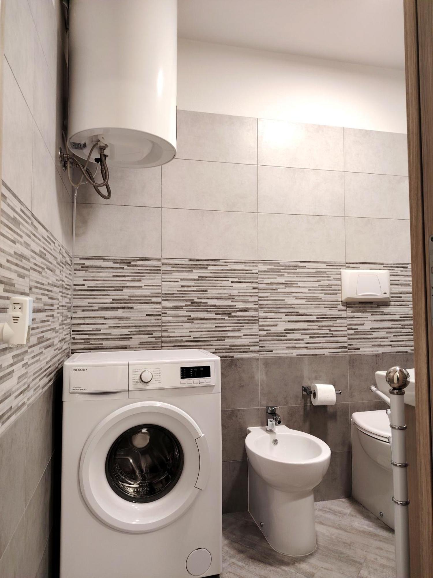 Suite Guesthouse A Pochi Passi Dal Mare Сассари Экстерьер фото